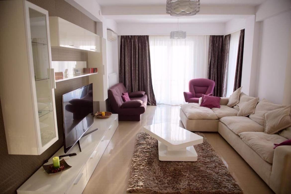 Apartamento Sadara Sea Breeze Năvodari Exterior foto