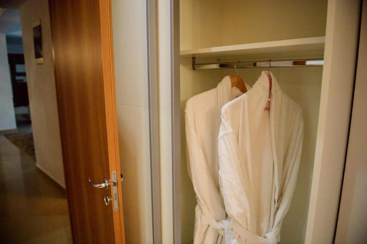 Apartamento Sadara Sea Breeze Năvodari Exterior foto