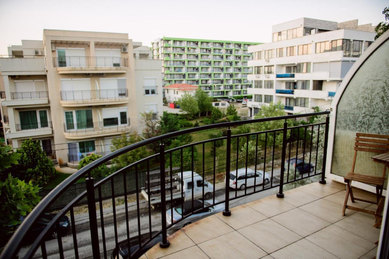 Apartamento Sadara Sea Breeze Năvodari Exterior foto