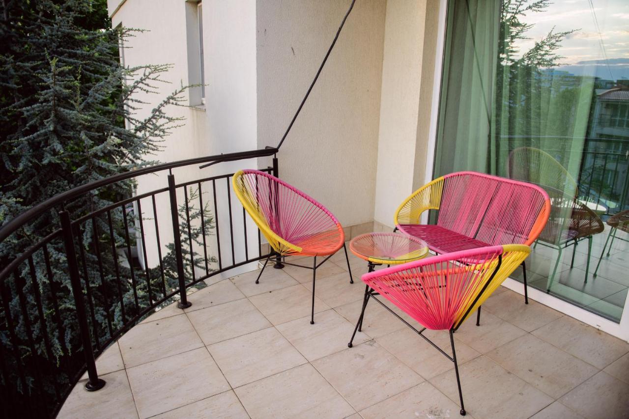 Apartamento Sadara Sea Breeze Năvodari Exterior foto